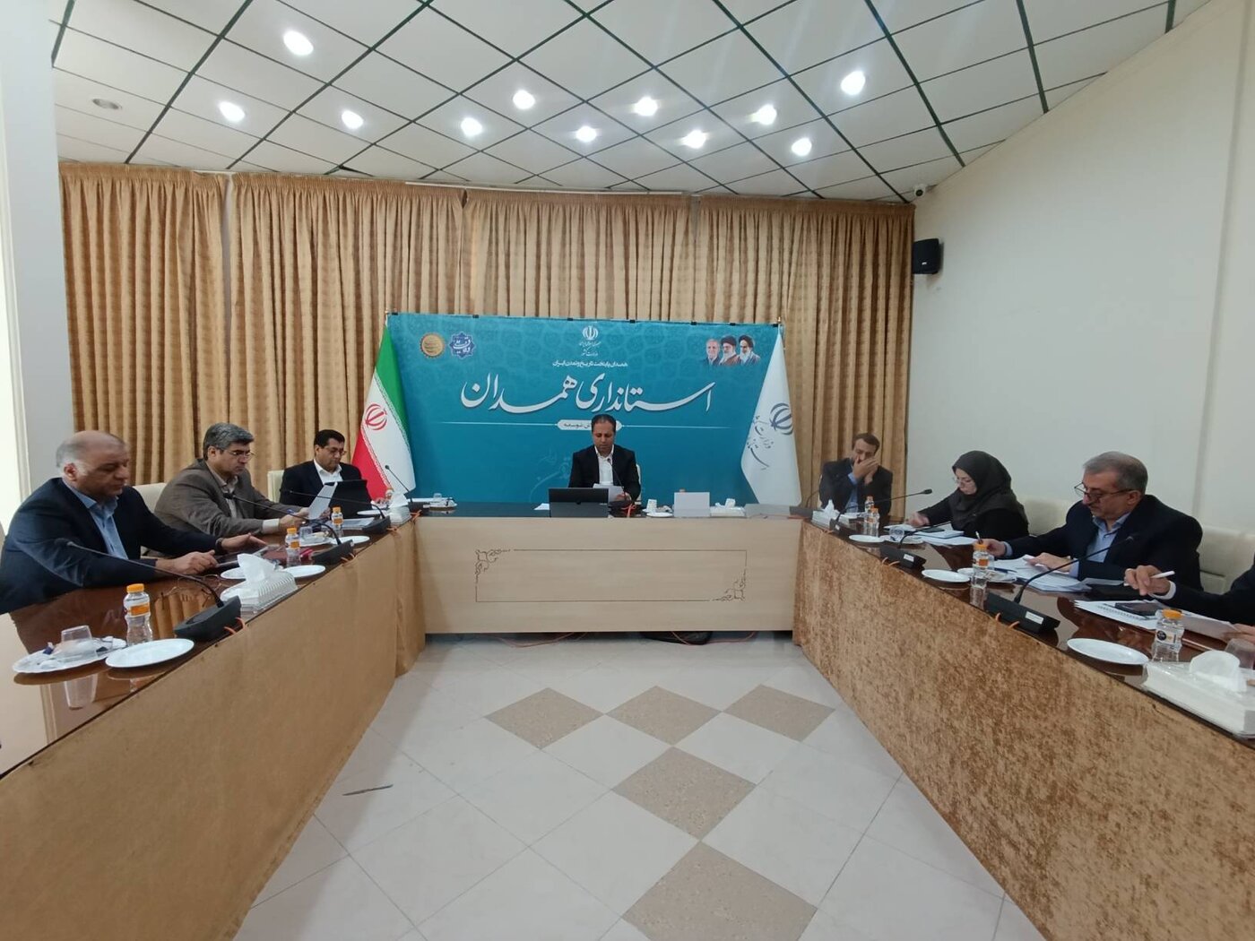 جلسه ارزیابی شبکه بانکی استان برگزار شد