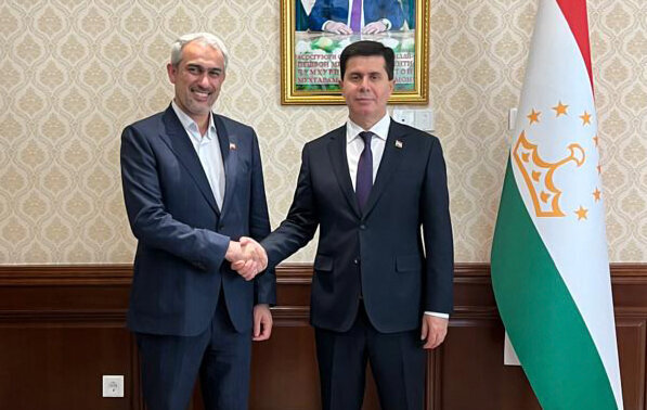 وزیر اقتصاد در دیدار با وزیر تاجیکستان: صندوق مشترک، خدمات مهندسی ایرانی و لغو روادید، محور گسترش روابط اقتصادی