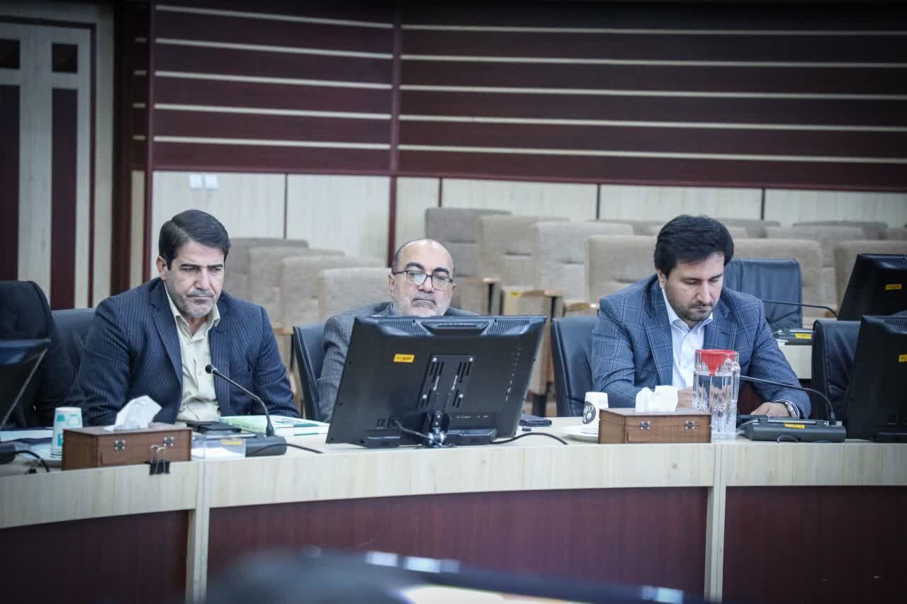 بررسی وضعیت تامین و ذخیره سازی کالاهای اساسی در یازدهمین جلسه کارگروه تنظیم بازار استان البرز بررسی وضعیت تامین و ذخیره سازی کالاهای اساسی در یازدهمین جلسه کارگروه تنظیم بازار استان البرز