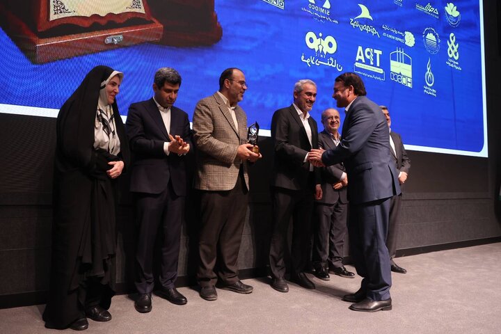 سومین همایش تجلیل از برترین های بورس کالای ایران