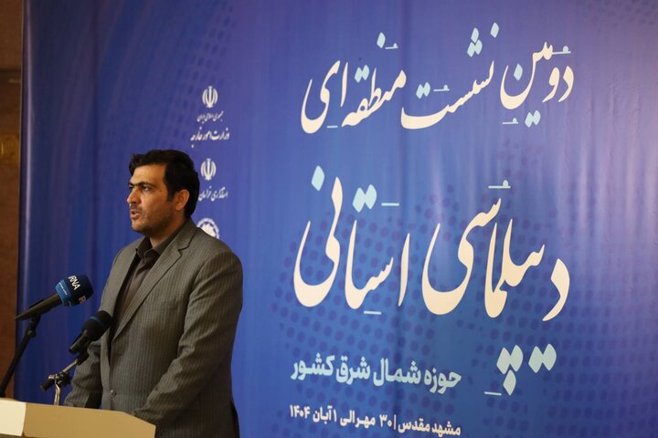 رایزنان بازرگانی در کشورهای هدف تجاری سفیران معرفی فرصتهای سرمایه گذاری کشور هستند