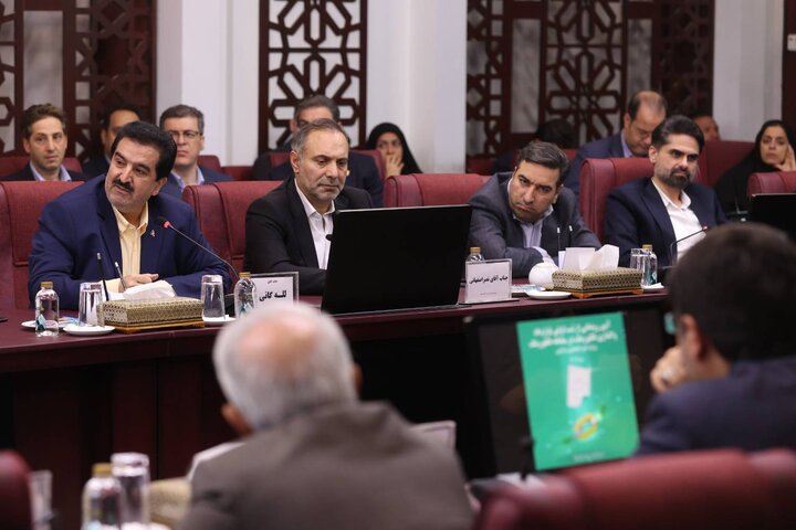 آیین رونمایی از ثبت اولین قرداد واگذاری مطالبات در سامانه فکتورینگ وزارت اقتصاد