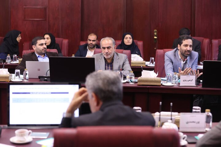 آیین رونمایی از ثبت اولین قرداد واگذاری مطالبات در سامانه فکتورینگ وزارت اقتصاد