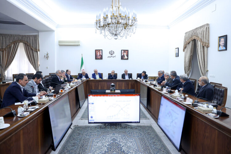 منابع مالی و ارزی کشور نباید در چرخه معیوب واسطهگری هدر برود منابع مالی و ارزی کشور نباید در چرخه معیوب واسطهگری هدر برود