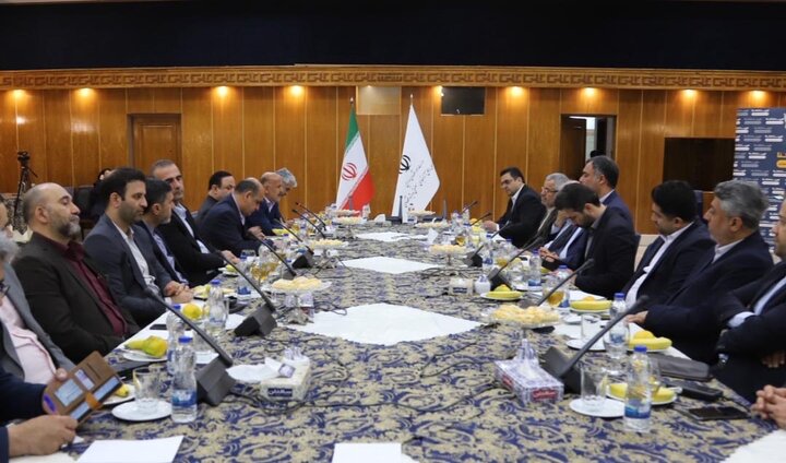 تاکید دبیر شورایعالی مناطق آزاد و استاندار گیلان بر نقش محوری منطقه آزاد انزلی در اقتصاد شمال کشور تاکید دبیر شورایعالی مناطق آزاد و استاندار گیلان بر نقش محوری منطقه آزاد انزلی در اقتصاد شمال کشور