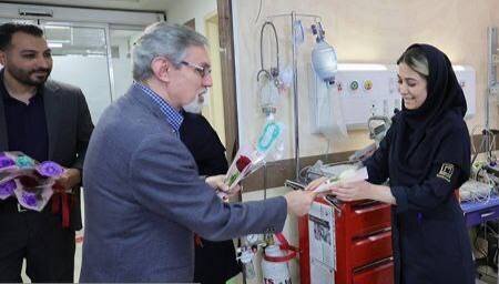 تسویه معوقات پرستاران در مسیر اجرا/ بیش از ۱۲ همت اوراق بابت بخشی از بدهی بیمهها به وزارت بهداشت تخصیص یافت. تسویه معوقات پرستاران در مسیر اجرا/ بیش از ۱۲ همت اوراق بابت بخشی از بدهی بیمهها به وزارت بهداشت تخصیص یافت.