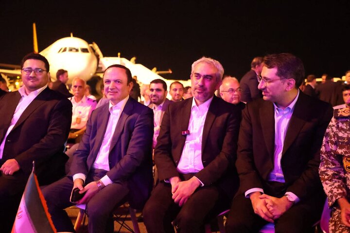 آیین بهره برداری از پروژه های زیر ساختی فرودگاه کیش با حضور وزیر اقتصاد