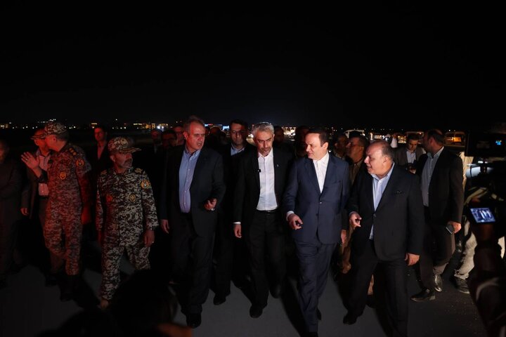 آیین بهره برداری از پروژه های زیر ساختی فرودگاه کیش با حضور وزیر اقتصاد