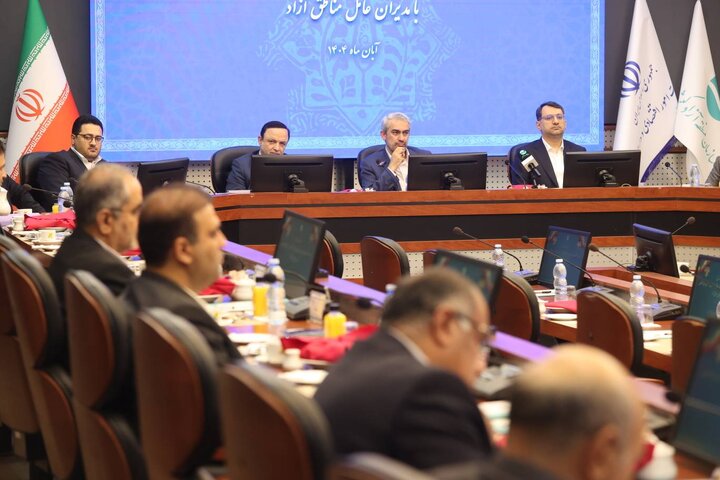 توسعه ایران از مناطق آزاد می‌گذرد/ چابهار پایلوت نوسازی گمرک کشور