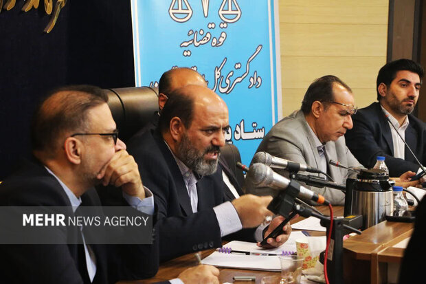 انتقاد یک مقام قضایی از «مانع تراشی» برخی دستگاههای دولتی برای تولید انتقاد یک مقام قضایی از «مانع تراشی» برخی دستگاههای دولتی برای تولید