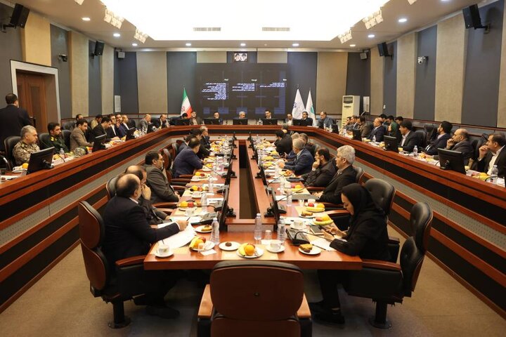 بیست و نهمین جلسه شورای معاونین و مدیران سازمان منطقه آزاد کیش