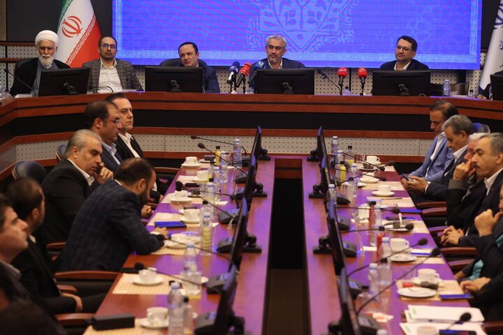 آزادسازی واقعی مناطق آزاد تا افق ۱۴۱۰/ حذف موانع قانونی، آیین‌نامه‌ای و مدیریتی سه راهکار در دستور کار