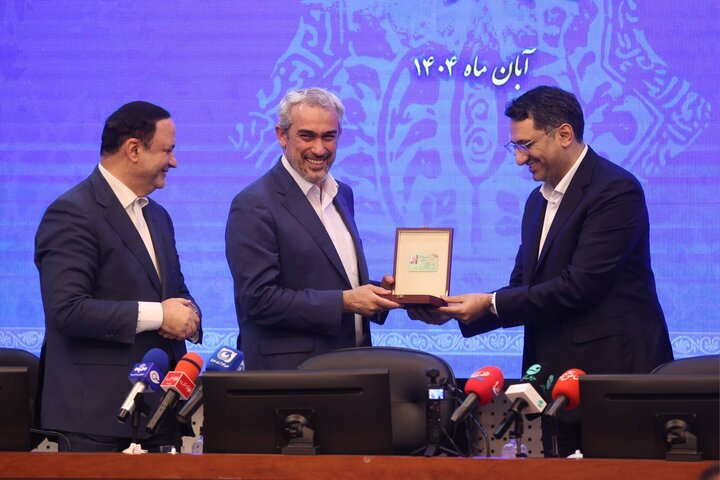 نشست هم اندیشی وزیر اقتصاد با سرمایه‌گذاران و فعالان اقتصادی جزیره کیش