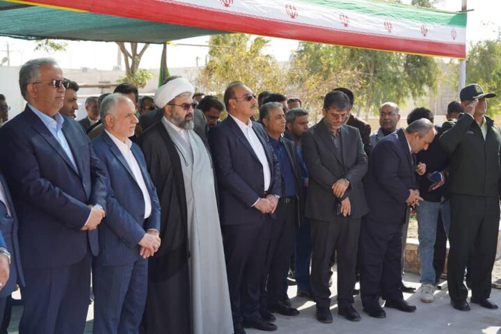 بانک صنعت و معدن در کنار مردم سیستان؛ حمایت از تولید، اشتغال و خانواده‌های زندانیان مالی