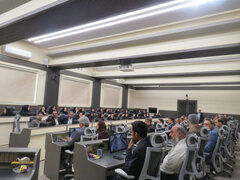 نشست سرپرست اداره کل امور اقتصاد و دارایی فارس با کارکنان