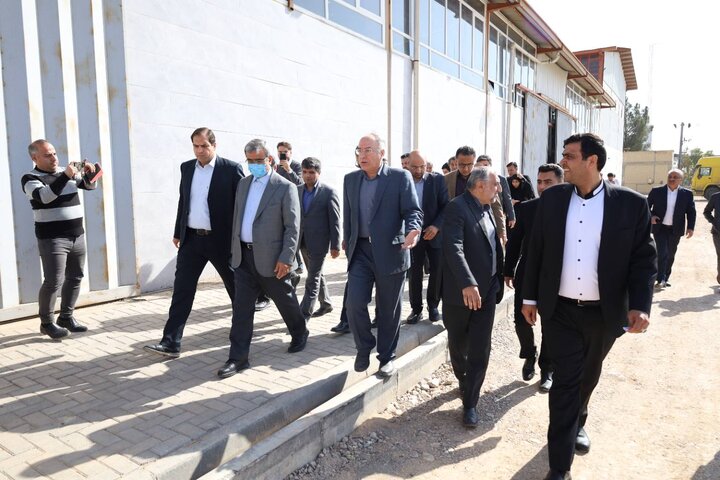 ️عملیات اجرایی نیروگاه های خورشیدی شهرک صنعتی چرم‌شهر  نخستین شهرک صنعتی بدون خاموشی