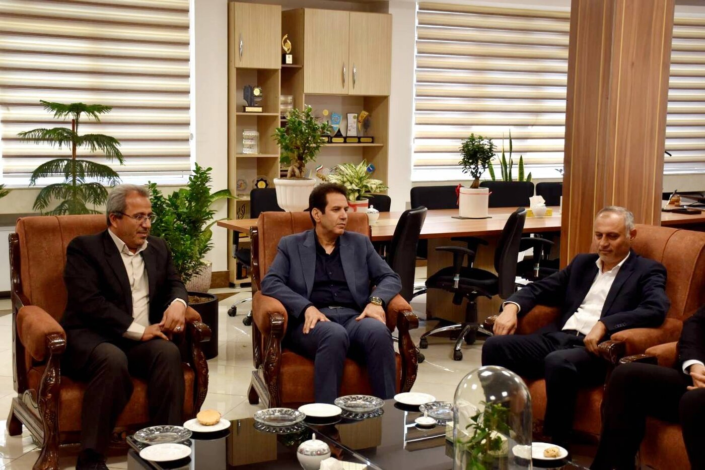 تشکیل کارگروه مطالعاتی در جهت رشد و توسعه