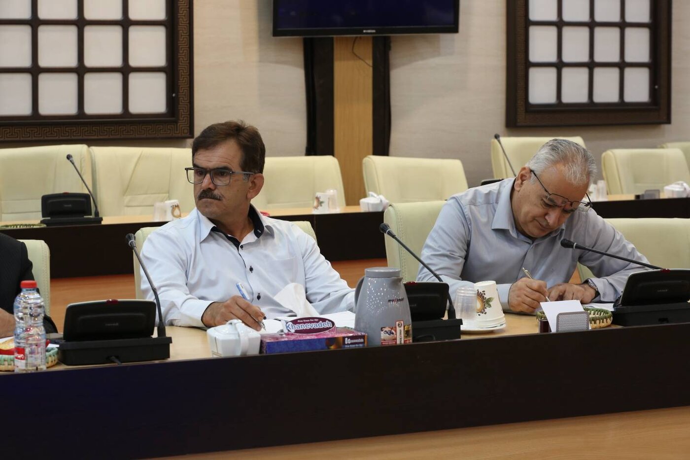 برگزاری کارگروه پرداخت تسهیلات استان بوشهر با حضور معاون هماهنگی امور اقتصادی استانداری