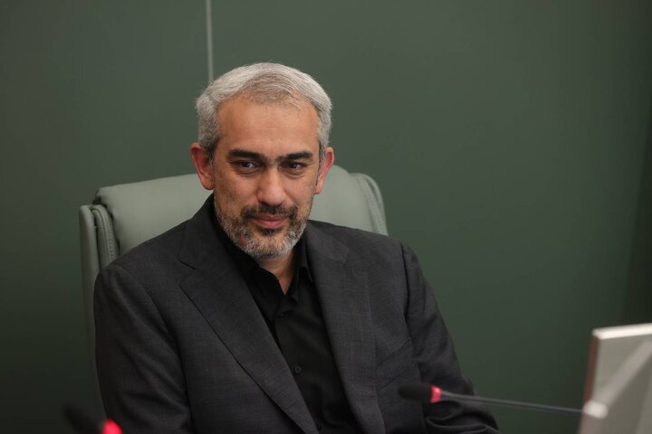 وزیر اقتصاد به مشهد می‌رود