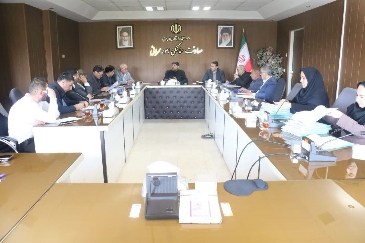 تمرکز بر تأمین منابع مالی پروژههای عمرانی از محل فروش و تهاتر اموال مازاد دستگاههای اجرایی