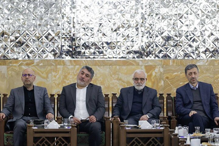 دیدار وزیر اقتصاد با تولیت آستان قدس رضوی