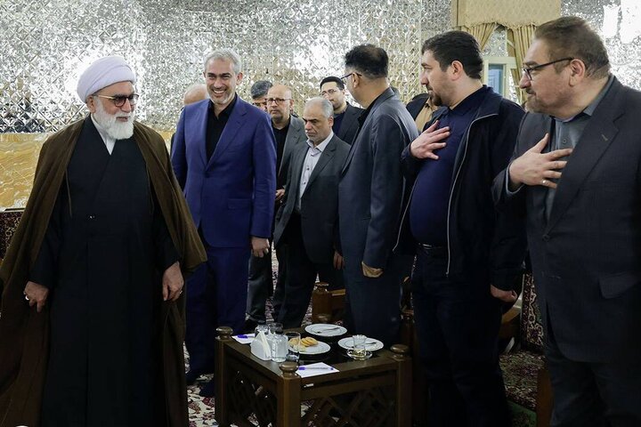دیدار وزیر اقتصاد با تولیت آستان قدس رضوی