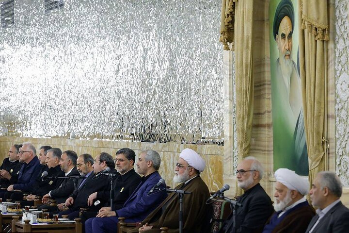 دیدار وزیر اقتصاد با تولیت آستان قدس رضوی