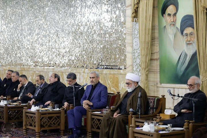 دیدار وزیر اقتصاد با تولیت آستان قدس رضوی