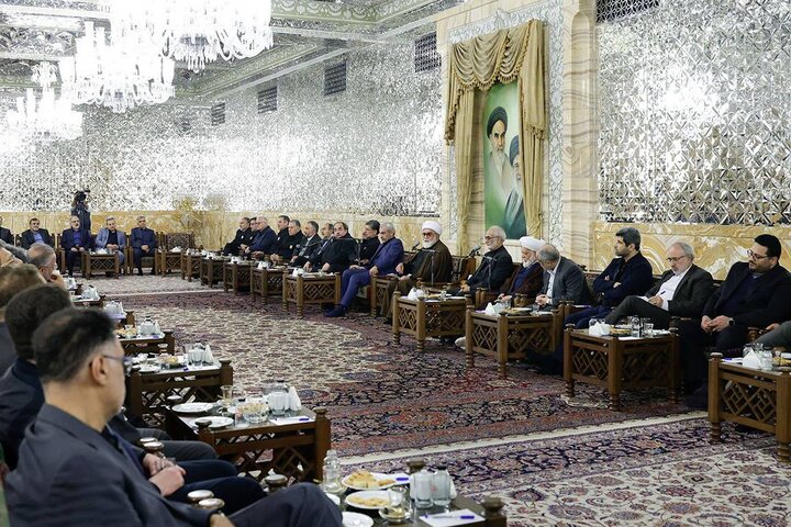 دیدار وزیر اقتصاد با تولیت آستان قدس رضوی