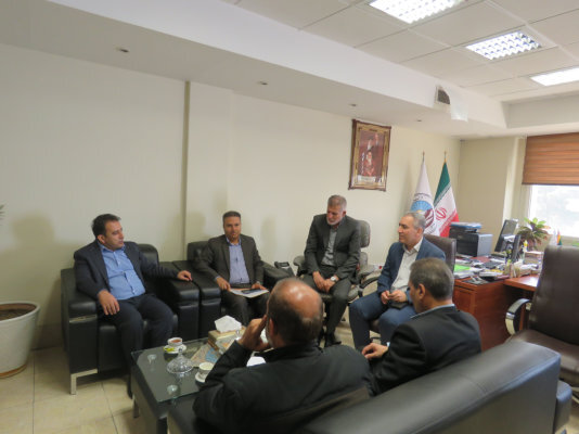 استان فارس- بازدید سرپرست  از مجتمع امور بیمه ای