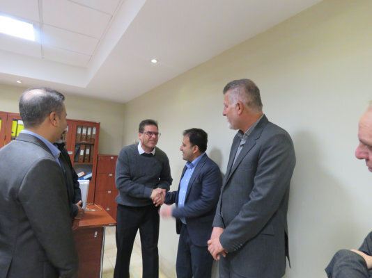 استان فارس- بازدید سرپرست  از مجتمع امور بیمه ای