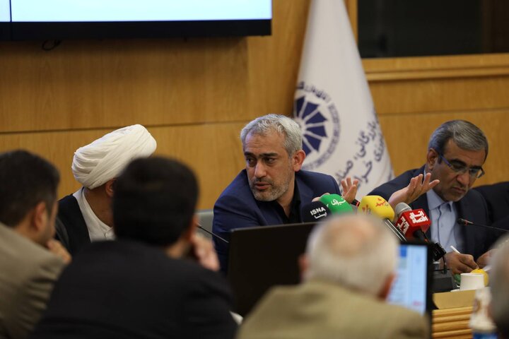 یکصد و سی و هشتیمن جلسه شورای گفت و گوی دولت و بخش خصوصی خراسان رضوی با حضور وزیر امور اقتصادی و دارایی