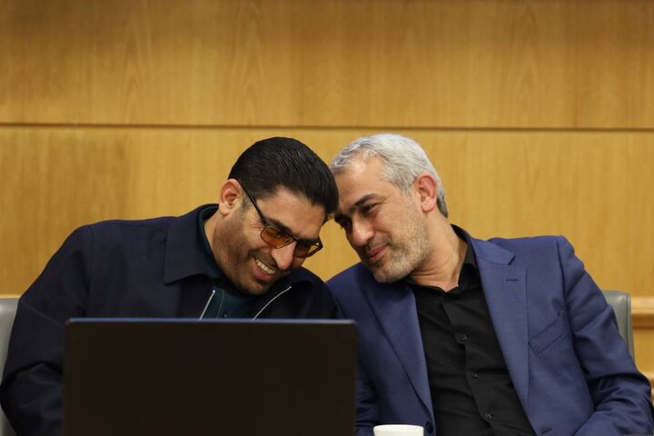 جلسه مجمع نمایندگان مجلس شورای اسلامی استان خراسان رضوی باحضور وزیراقتصاد