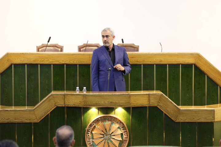 همایش بررسی عملکرد شش ماهه بانک ملی ایران با حضور سید علی مدنی زاده