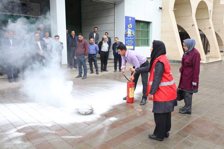 دوره آموزشی حضوری اطفاء حریق و پدافند غیرعامل