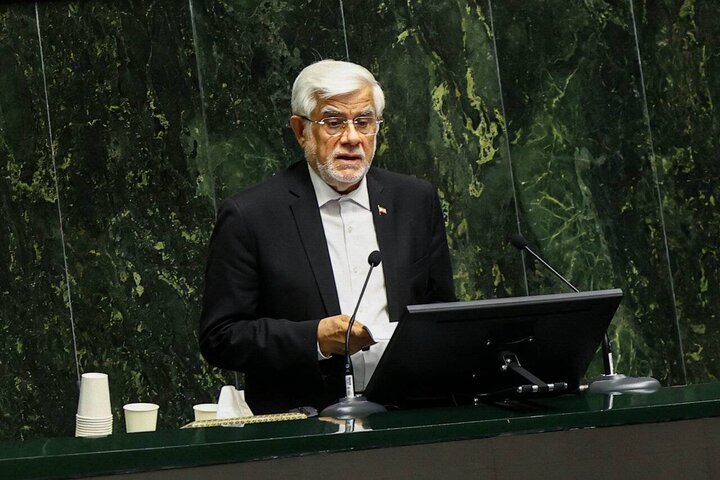 حضور وزیر اقتصاد در جلسه علنی مجلس شورای اسلامی