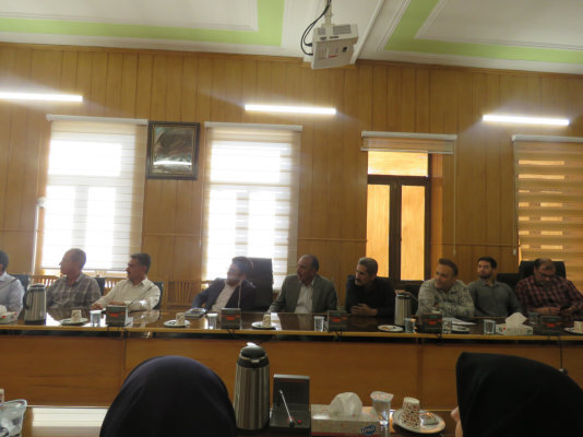 استان فارس - نشست صمیمی سرپرست با کارکنان