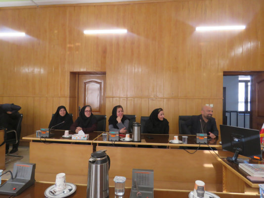 استان فارس - نشست صمیمی سرپرست با کارکنان