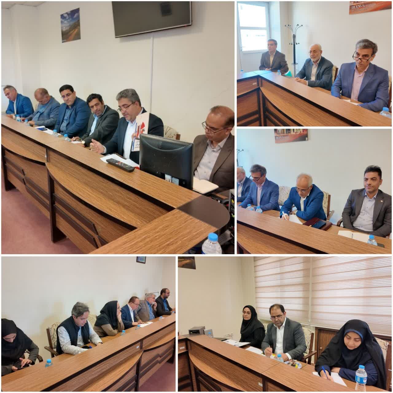 چهارمین جلسه شورای هماهنگی مدیران دستگاه  های زیر مجموعه وزارت متبوع  استان سمنان در دانشکده اقتصاد و مدیریت دانشگاه سمنان برگزار شد