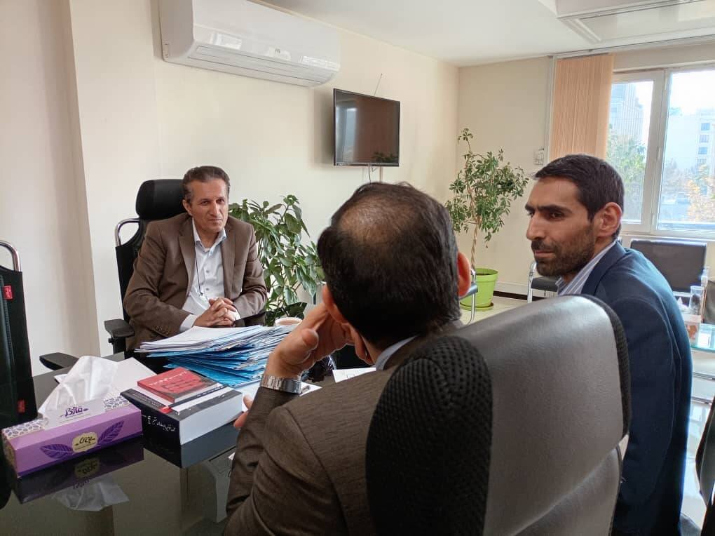 برگزاری جلسه شورای اقامه نماز در اداره کل امور اقتصادی و دارایی استان تهران