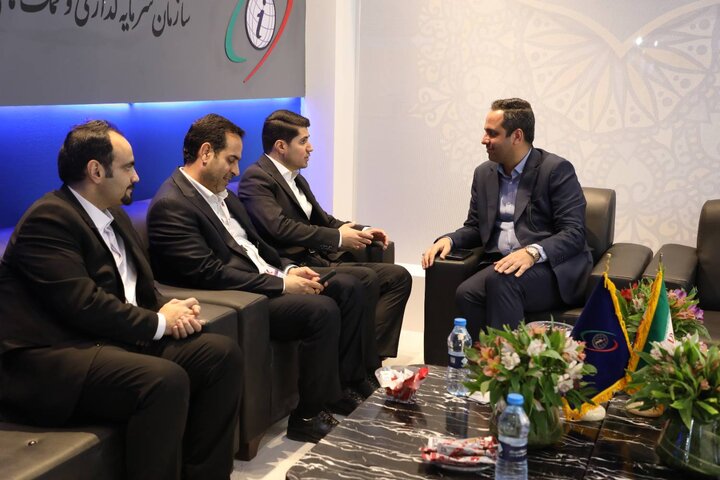 روز نخست غرفه وزارت امور اقتصادی و دارایی در نمایشگاه اینوکس 2025