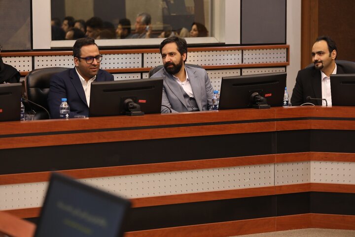 روز نخست غرفه وزارت امور اقتصادی و دارایی در نمایشگاه اینوکس 2025