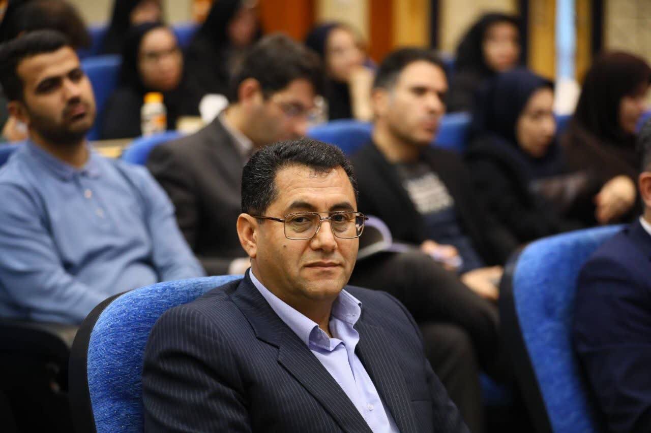تصویب ۲۶.۵ میلیون دلار سرمایه‌گذاری خارجی در همدان؛قطار سرمایه گذاری خارجی در مسیر توسعه صنایع معدنی و کربنی 