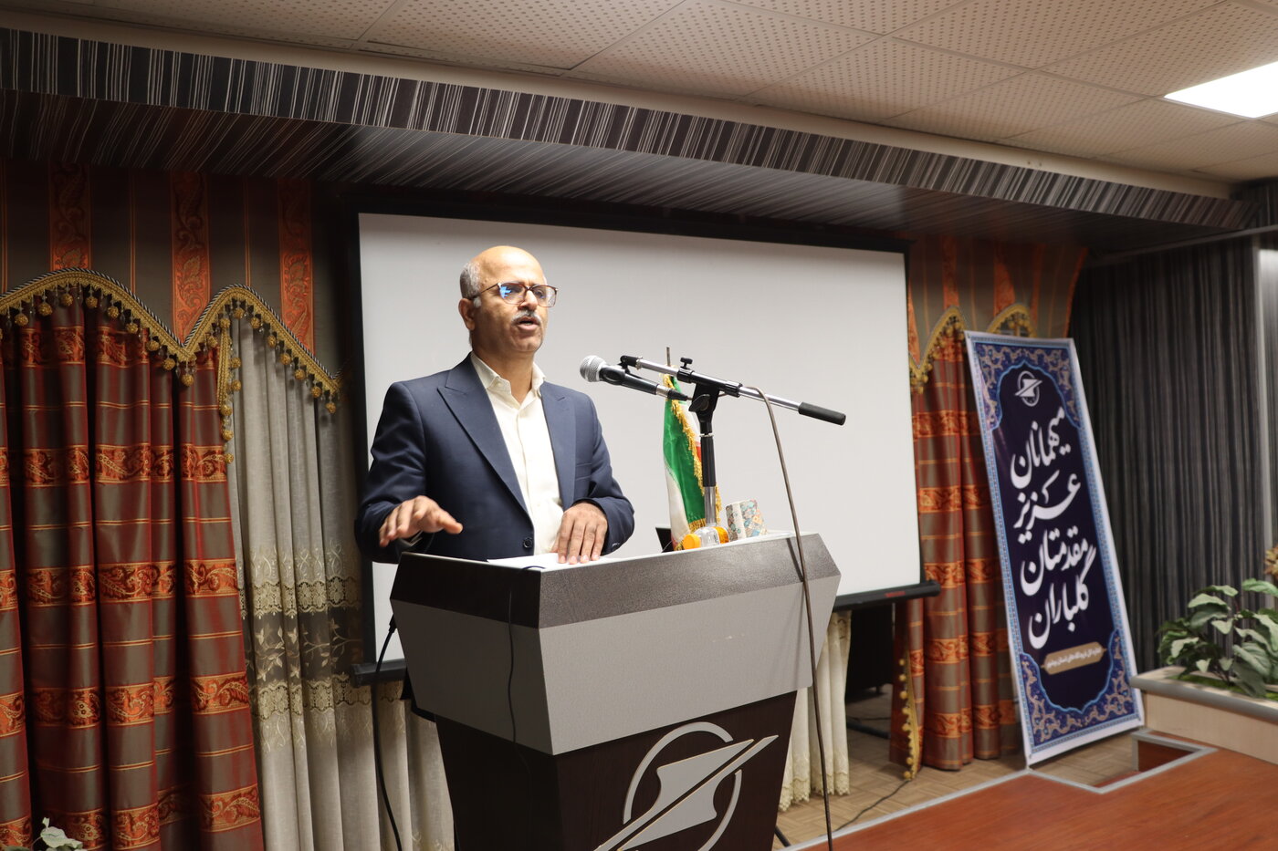 برگزاری بیست و دومین نشست ذیحسابان استان با محوریت تبیین قانون الزام به ثبت رسمی معاملات اموال غیرمنقول