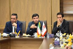 تأکید بر جذب و نگهداشت سرمایه‌گذاران خارجی