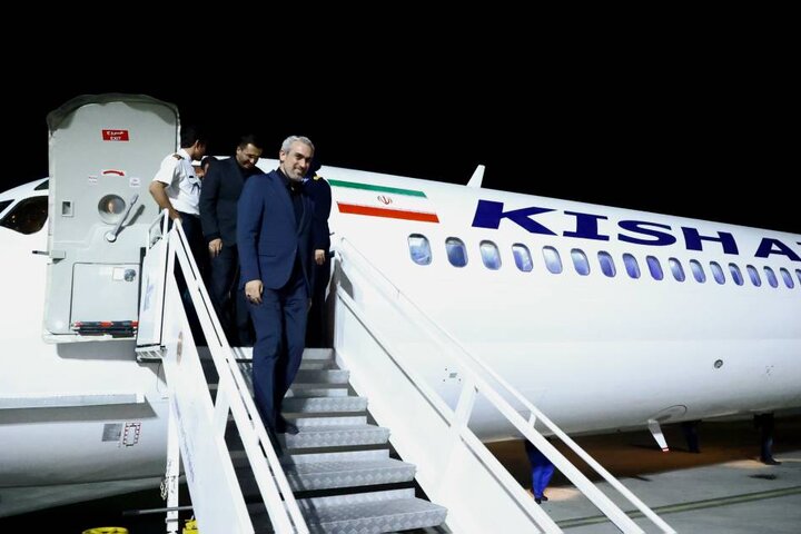 ورود وزیر اقتصاد به استان آذربایجان شرقی