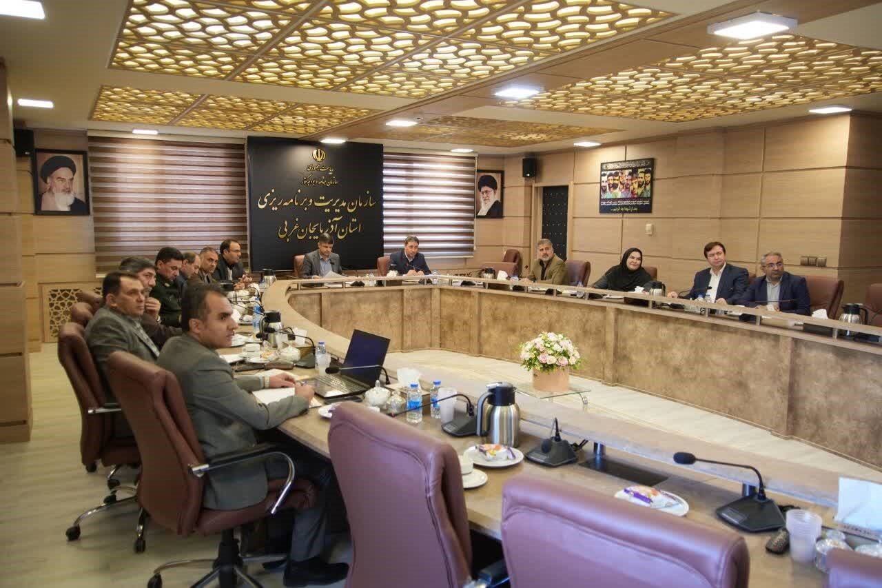 تحقق بیش از ۶ همت درآمد عمومی در آذربایجان‌غربی