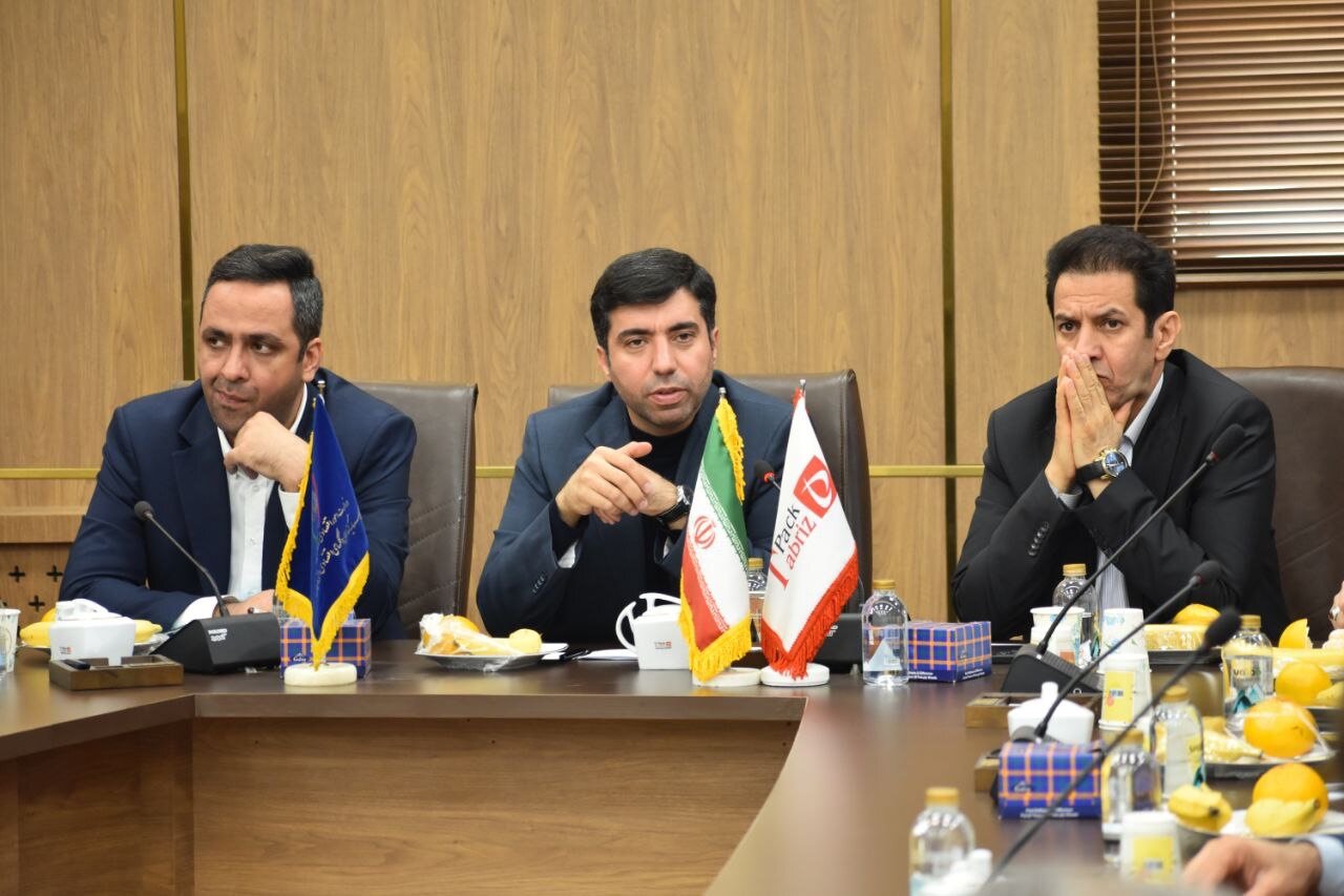 تأکید بر جذب و نگهداشت سرمایه‌گذاران خارجی