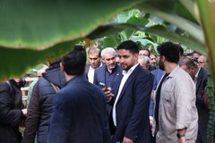 بازدید وزیر اقتصاد از گلخانه گوزل طبیعت ارس