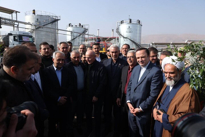 افتتاح مجتمع پالایشگاهی سوان ارس با حضور وزیر اقتصاد